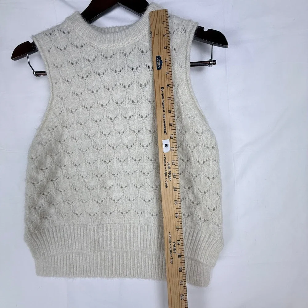 Universal Thread Sweater Vest Women XS Cream Pointelle Knit Cottagecore Preppy